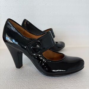 Söfft Black Patent Leather Mary Jane Heels Women’s Size 8